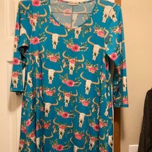 Cow head 3/4 sleeve shift dress